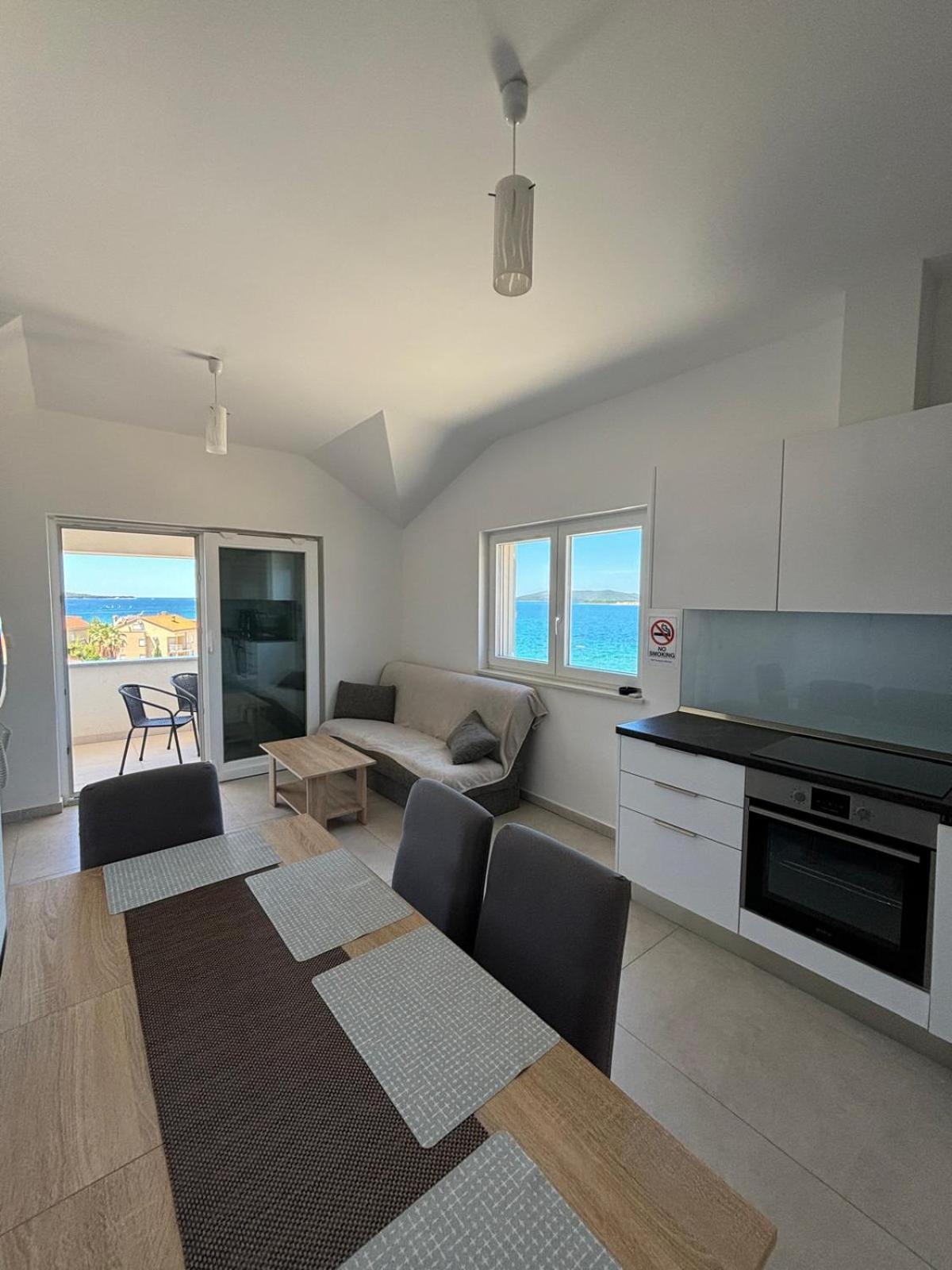 Sea View Apartments Zaboric Exterior photo
